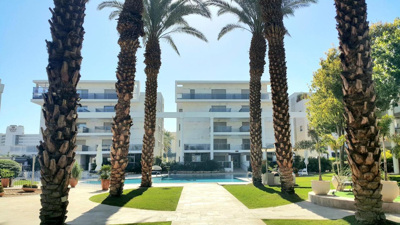 Barak Royal Suites 52 Garden - חמש דקות מהים ומהטיילת Eilat Dış mekan fotoğraf